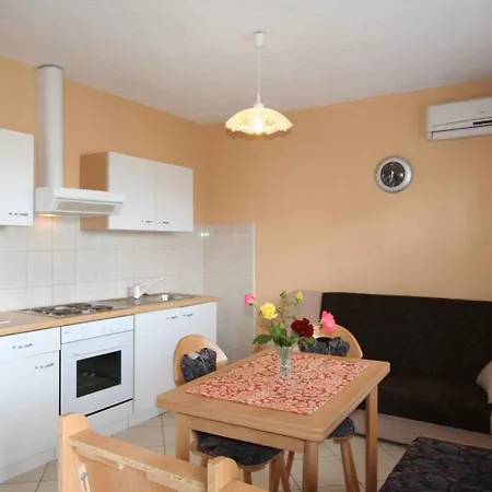 In - Insel Krk 13588 Apartament Šilo